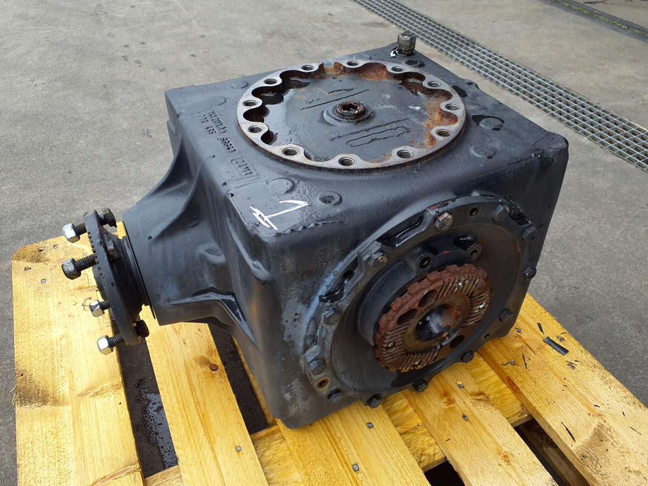 Grove GMK 6400 diff box axle 1 - Diferencial para Autogrúa: foto 5 Grove GMK 6400 diff box axle 1 - Diferencial para Autogrúa: foto 5