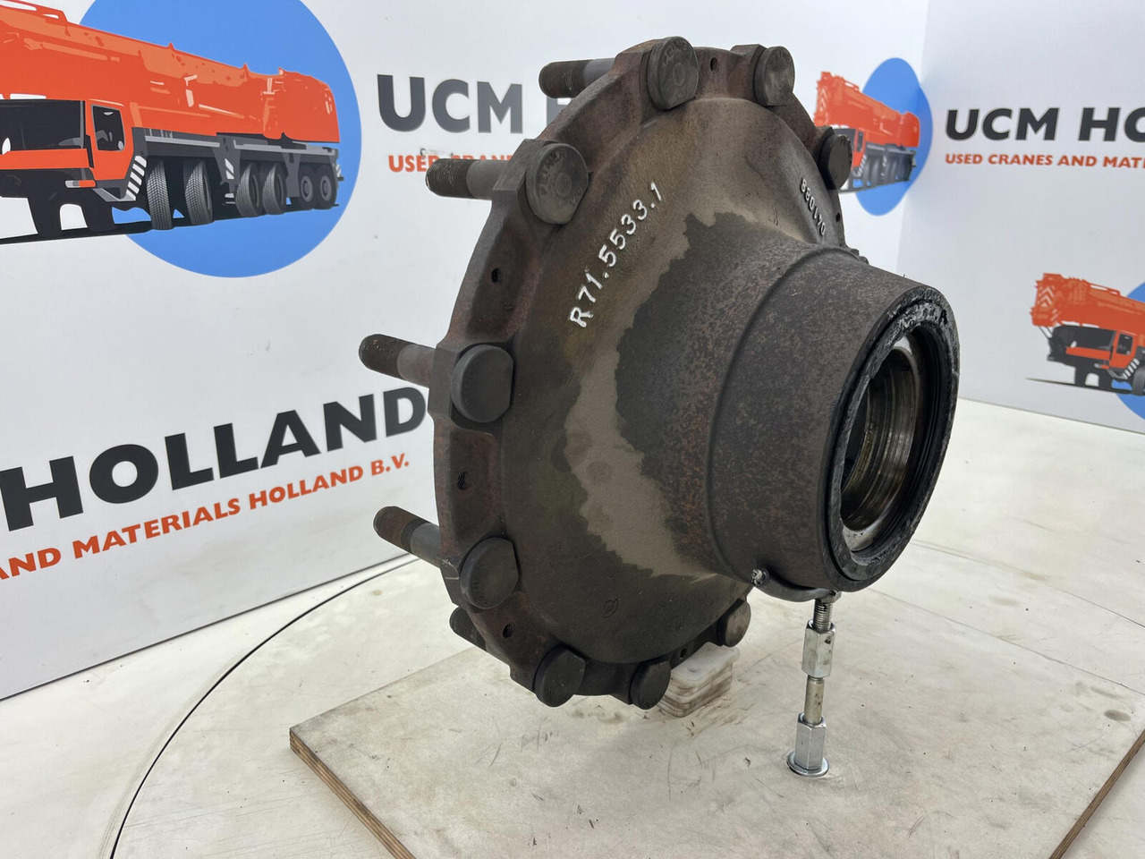 Grove GMK Megatrak wheel hub - Cubo para Grúa: foto 3 Grove GMK Megatrak wheel hub - Cubo para Grúa: foto 3