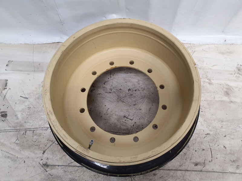 Grove Rim 525/80R25 12 20.5 3p - Llanta para Grúa: foto 2 Grove Rim 525/80R25 12 20.5 3p - Llanta para Grúa: foto 2