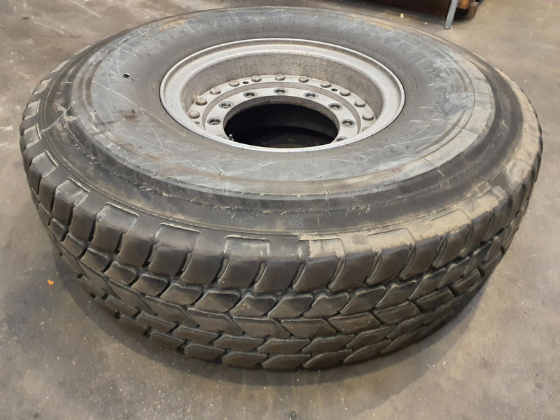 Grove Wheel 445/95R25 12 13.4 2p alu - Neumáticos y llantas para Grúa: foto 2 Grove Wheel 445/95R25 12 13.4 2p alu - Neumáticos y llantas para Grúa: foto 2