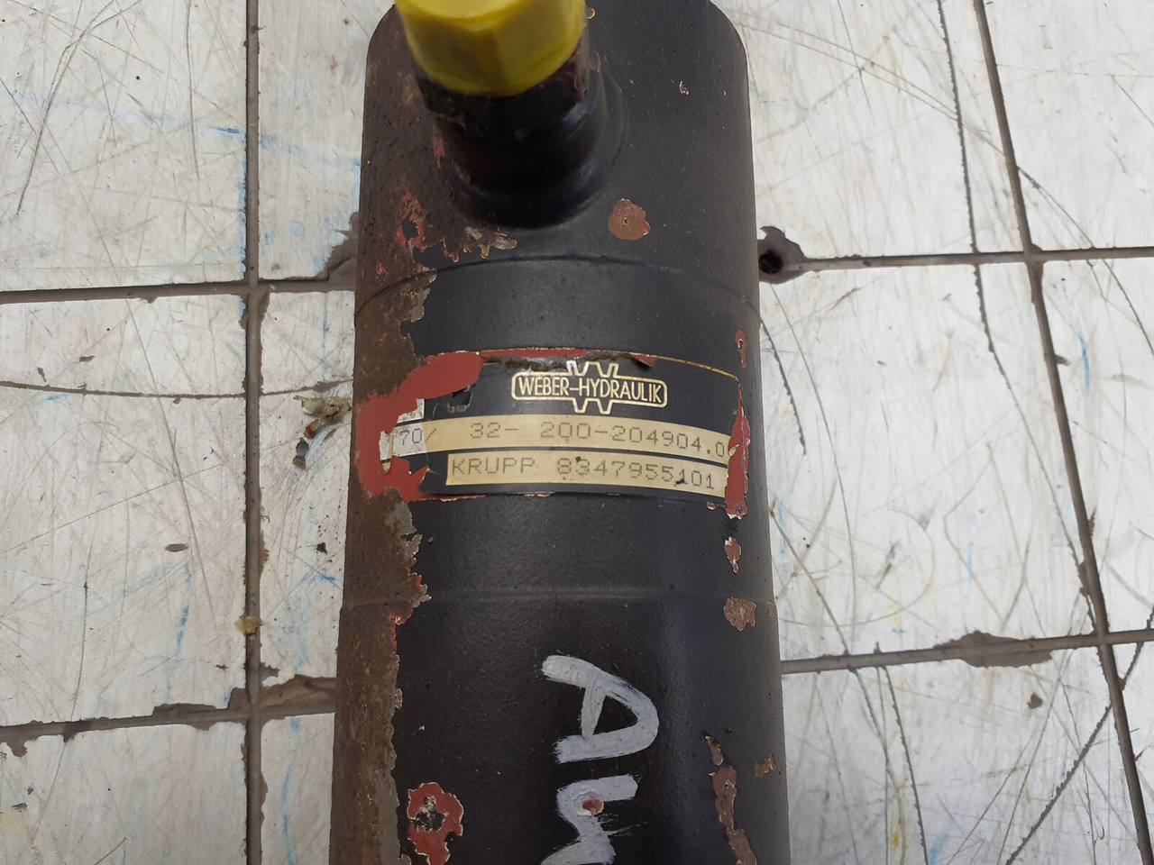 Krupp KMK 3045 steering cylinder - Cilindro hidráulico para Autogrúa: foto 5 Krupp KMK 3045 steering cylinder - Cilindro hidráulico para Autogrúa: foto 5