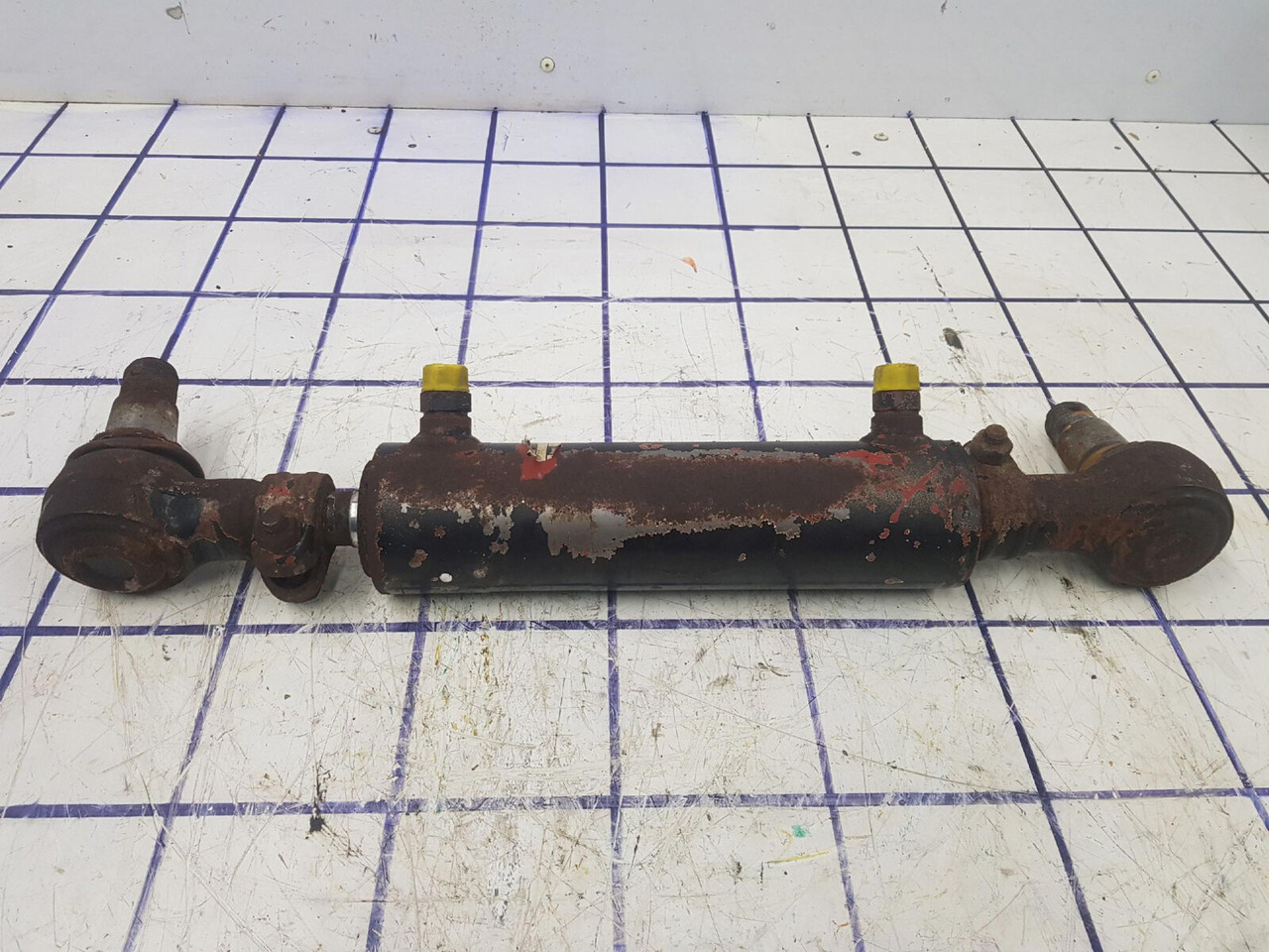 Krupp KMK 3045 steering cylinder - Cilindro hidráulico para Autogrúa: foto 2 Krupp KMK 3045 steering cylinder - Cilindro hidráulico para Autogrúa: foto 2