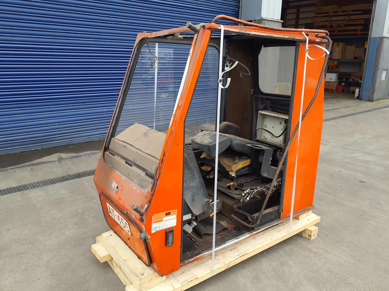 Krupp KMK 3045 upper cabin - Cabina para Autogrúa: foto 1 Krupp KMK 3045 upper cabin - Cabina para Autogrúa: foto 1