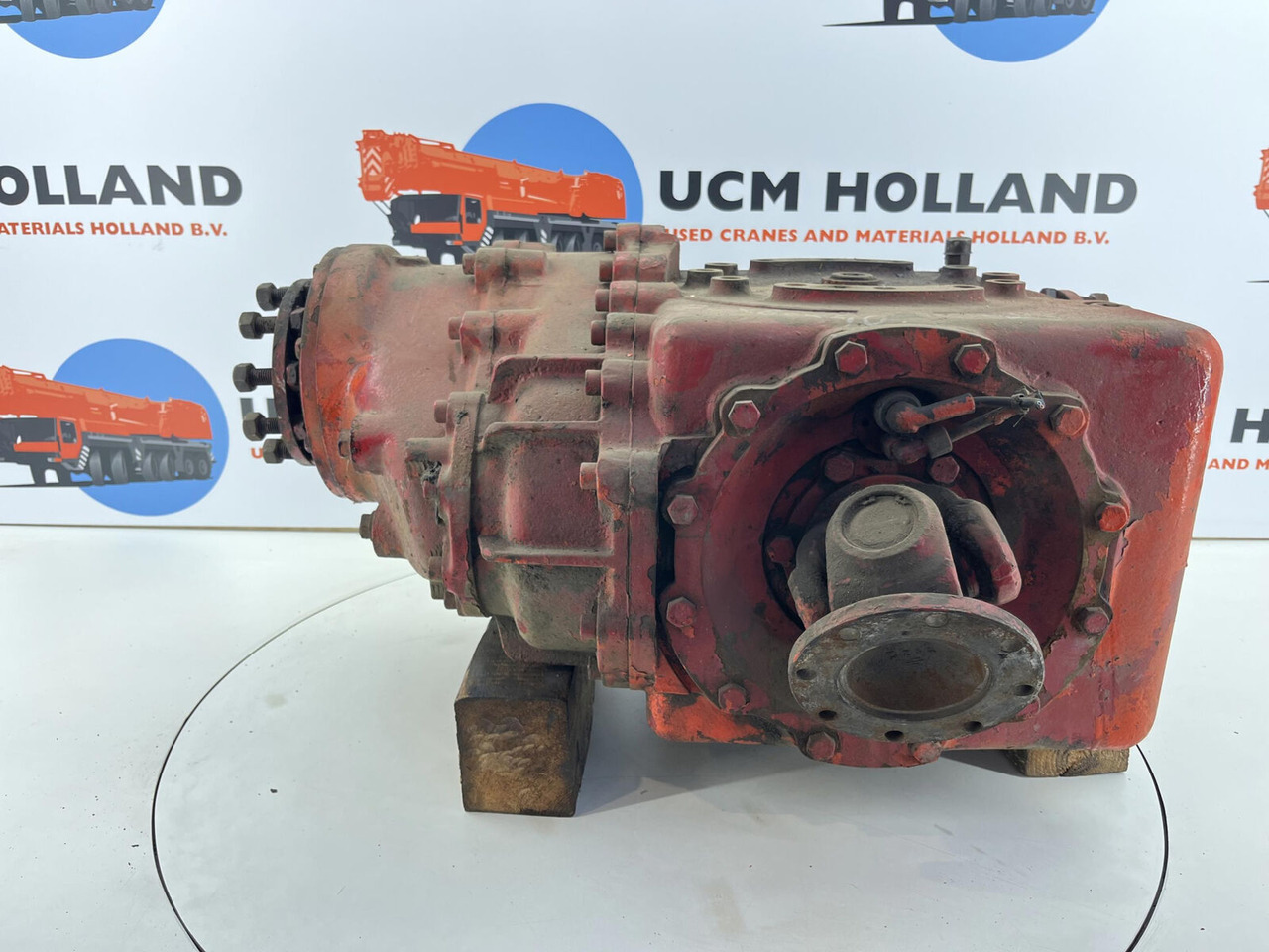 Krupp KMK 4070 axle 3 diff box - Diferencial para Autogrúa: foto 3 Krupp KMK 4070 axle 3 diff box - Diferencial para Autogrúa: foto 3