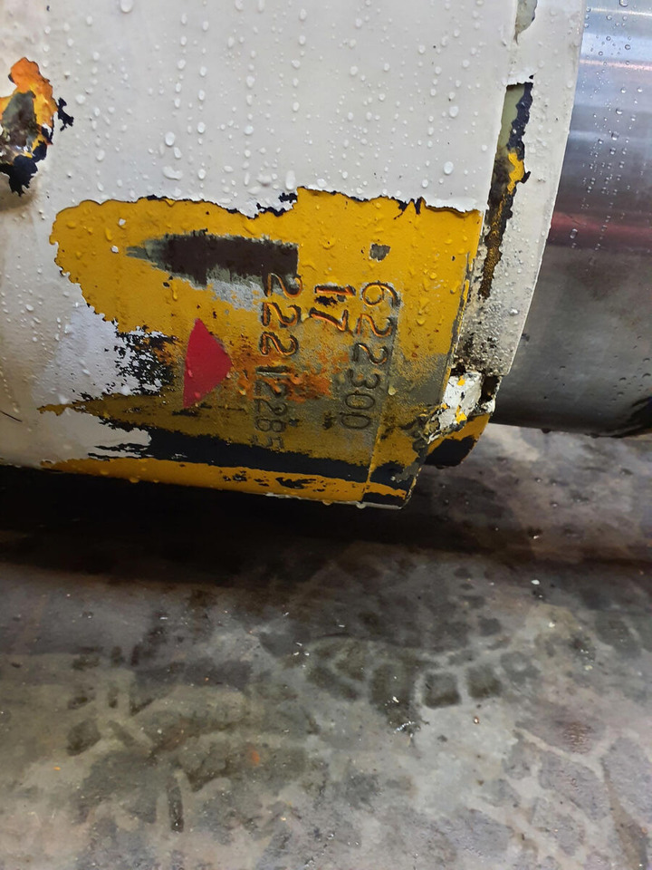 Krupp KMK 4070 boom cylinder - Cilindro hidráulico para Autogrúa: foto 5 Krupp KMK 4070 boom cylinder - Cilindro hidráulico para Autogrúa: foto 5
