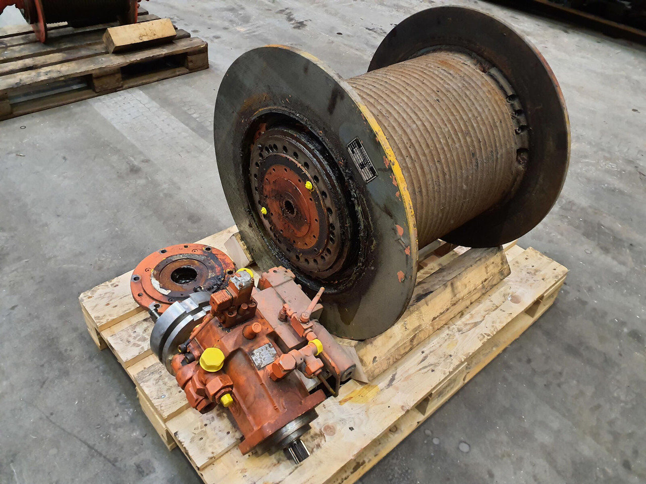 Krupp KMK 4070 complete winch - Cabrestante para Autogrúa: foto 2 Krupp KMK 4070 complete winch - Cabrestante para Autogrúa: foto 2