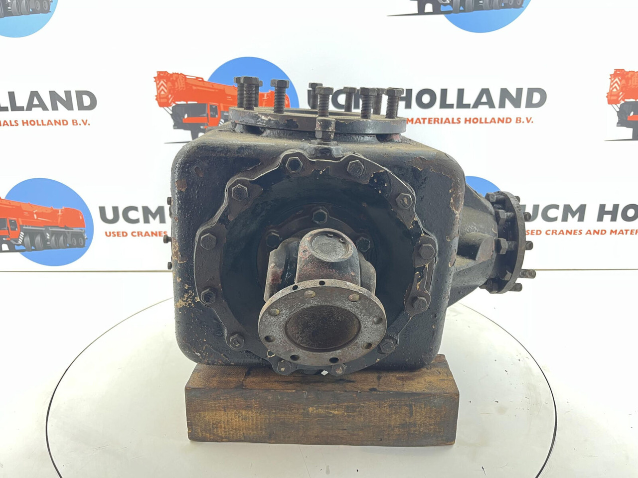 Krupp KMK diff box - Diferencial para Autogrúa: foto 2 Krupp KMK diff box - Diferencial para Autogrúa: foto 2