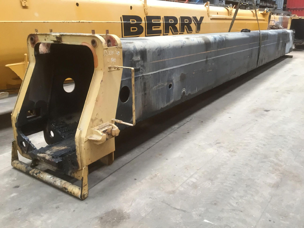 Krupp MK 5140 5160 telescopic section 1 - Brazo para Autogrúa: foto 1 Krupp MK 5140 5160 telescopic section 1 - Brazo para Autogrúa: foto 1