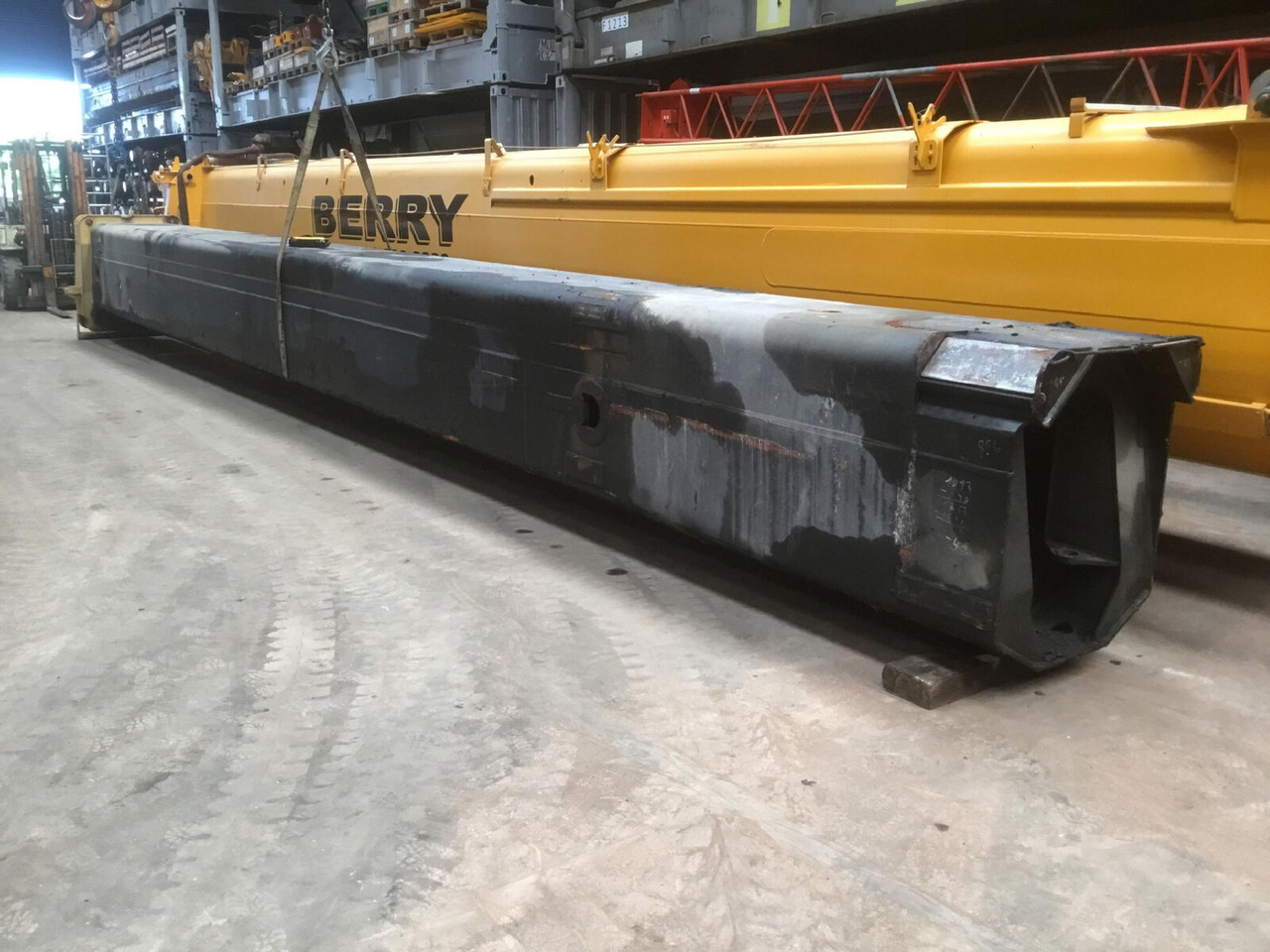 Krupp MK 5140 5160 telescopic section 1 - Brazo para Autogrúa: foto 2 Krupp MK 5140 5160 telescopic section 1 - Brazo para Autogrúa: foto 2