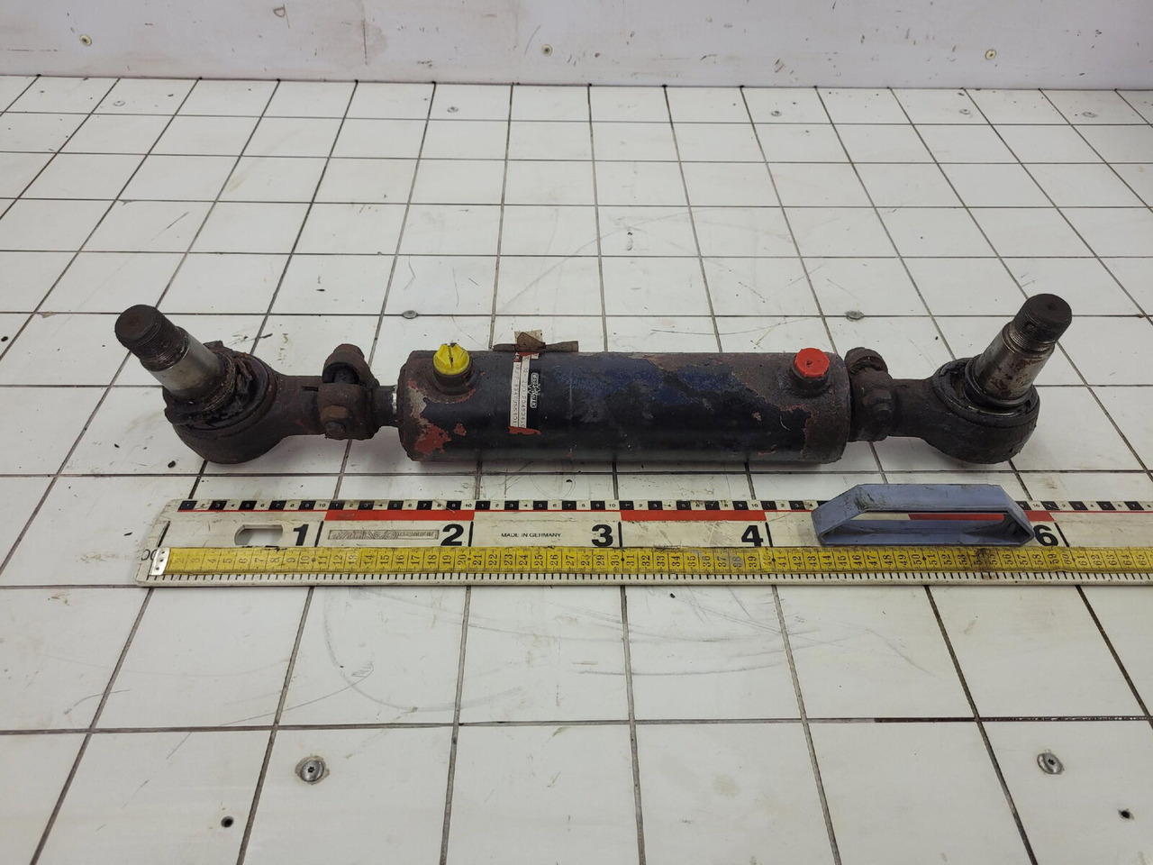 Krupp steering cylinder - Cilindro hidráulico para Autogrúa: foto 1 Krupp steering cylinder - Cilindro hidráulico para Autogrúa: foto 1