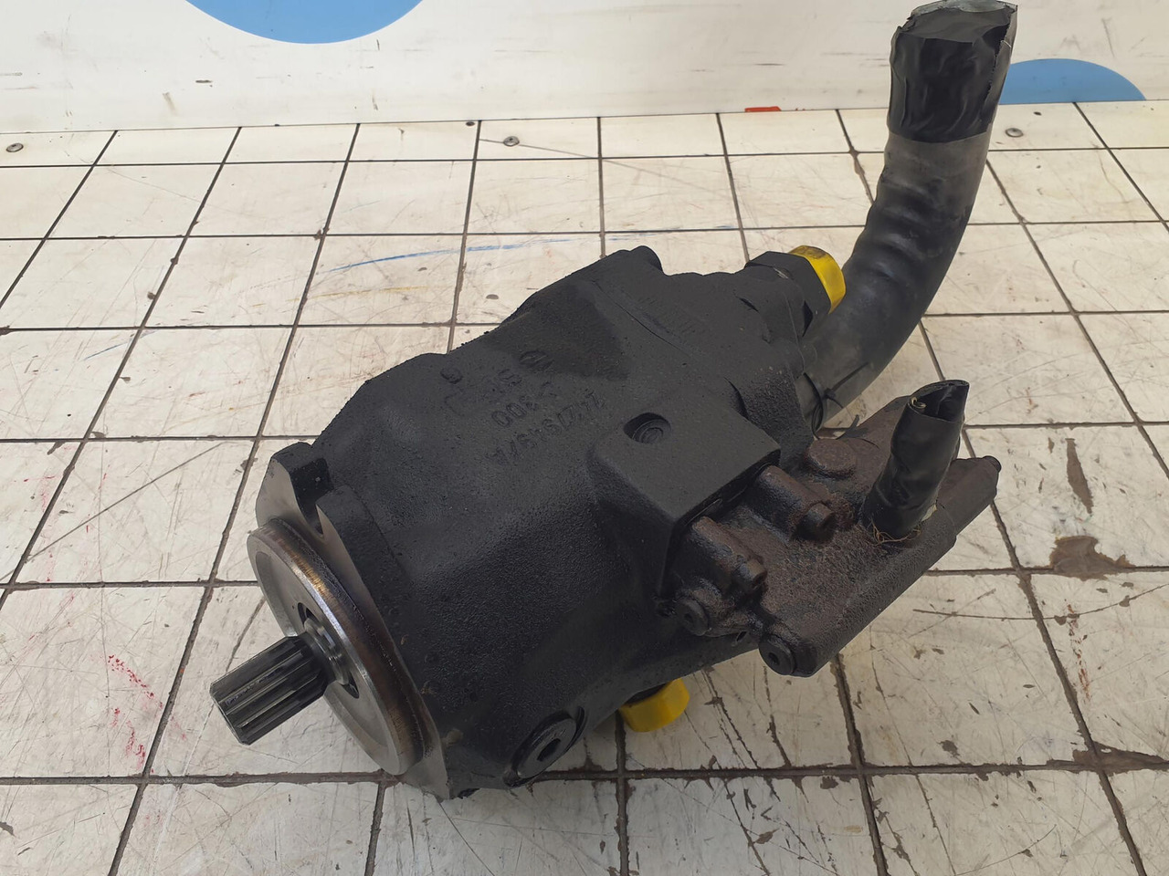 Liebherr IEBHERR LTM 1400-7.1 VARIABLE PUMP A10VO 45cm³/U - Bomba hidráulica para Autogrúa: foto 1 Liebherr IEBHERR LTM 1400-7.1 VARIABLE PUMP A10VO 45cm³/U - Bomba hidráulica para Autogrúa: foto 1