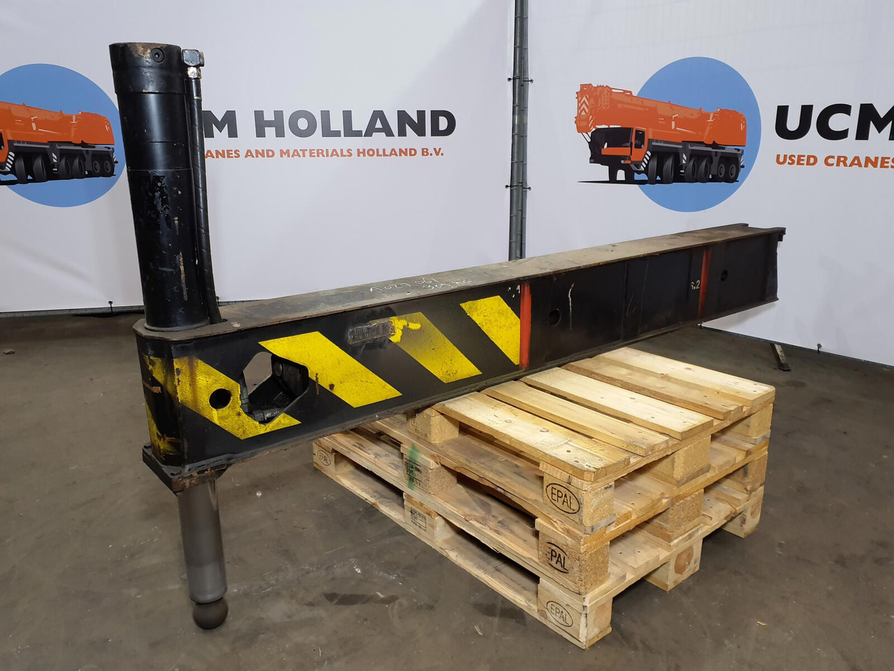 Liebherr LTM 1035/2 sliding beam complete - Suspensión para Autogrúa: foto 2 Liebherr LTM 1035/2 sliding beam complete - Suspensión para Autogrúa: foto 2