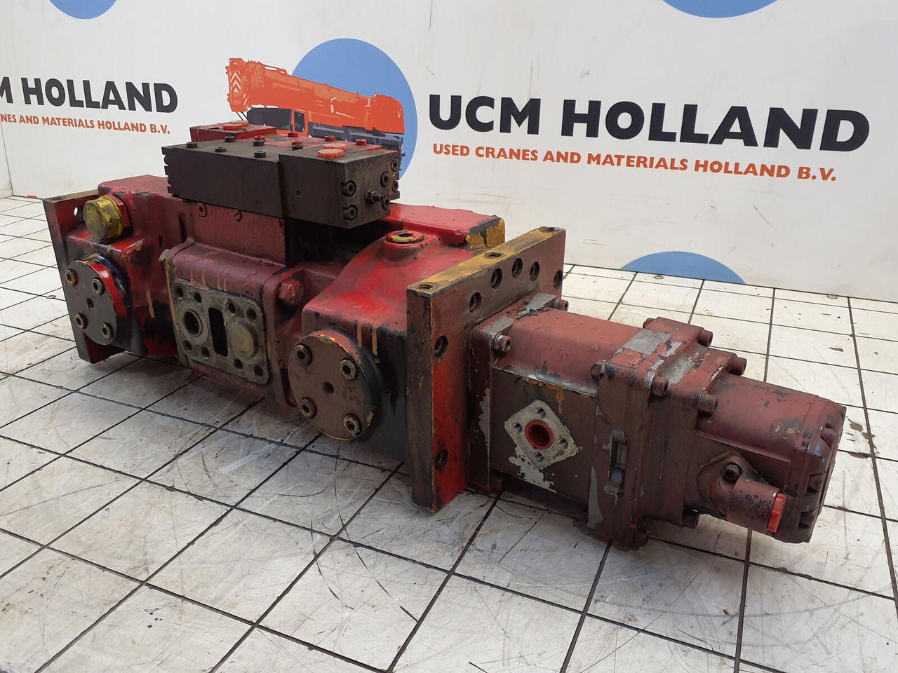 Liebherr LTM 1045 TWO-STAGE PUMP LPVD 64 - Bomba hidráulica para Grúa: foto 2 Liebherr LTM 1045 TWO-STAGE PUMP LPVD 64 - Bomba hidráulica para Grúa: foto 2