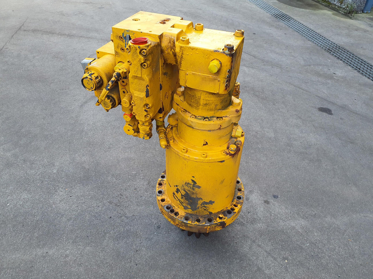 Liebherr LTM 1050-1 Slewing gear - Reductor de giro para Autogrúa: foto 1 Liebherr LTM 1050-1 Slewing gear - Reductor de giro para Autogrúa: foto 1