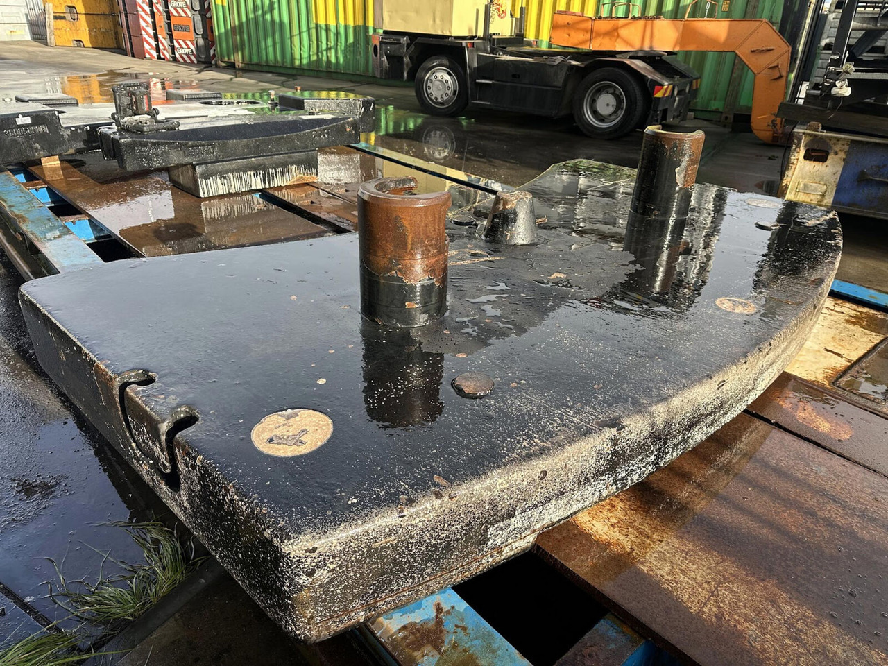 Liebherr LTM 1100-5.2 Counterweight 6,5 ton - Contrapeso para Autogrúa: foto 2 Liebherr LTM 1100-5.2 Counterweight 6,5 ton - Contrapeso para Autogrúa: foto 2