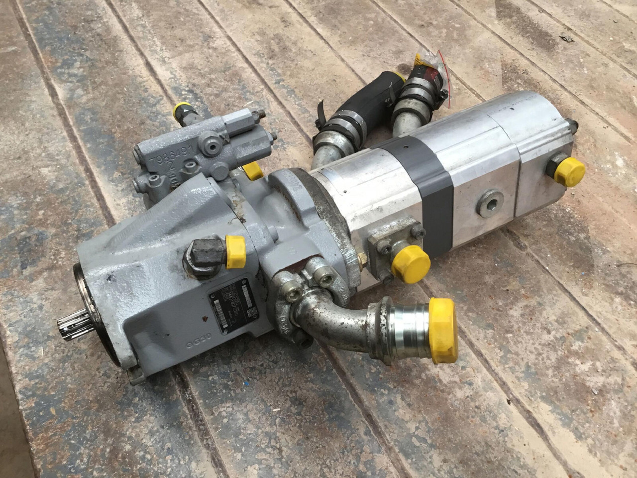 Liebherr MK 88 variable pump - Bomba hidráulica para Autogrúa: foto 1 Liebherr MK 88 variable pump - Bomba hidráulica para Autogrúa: foto 1
