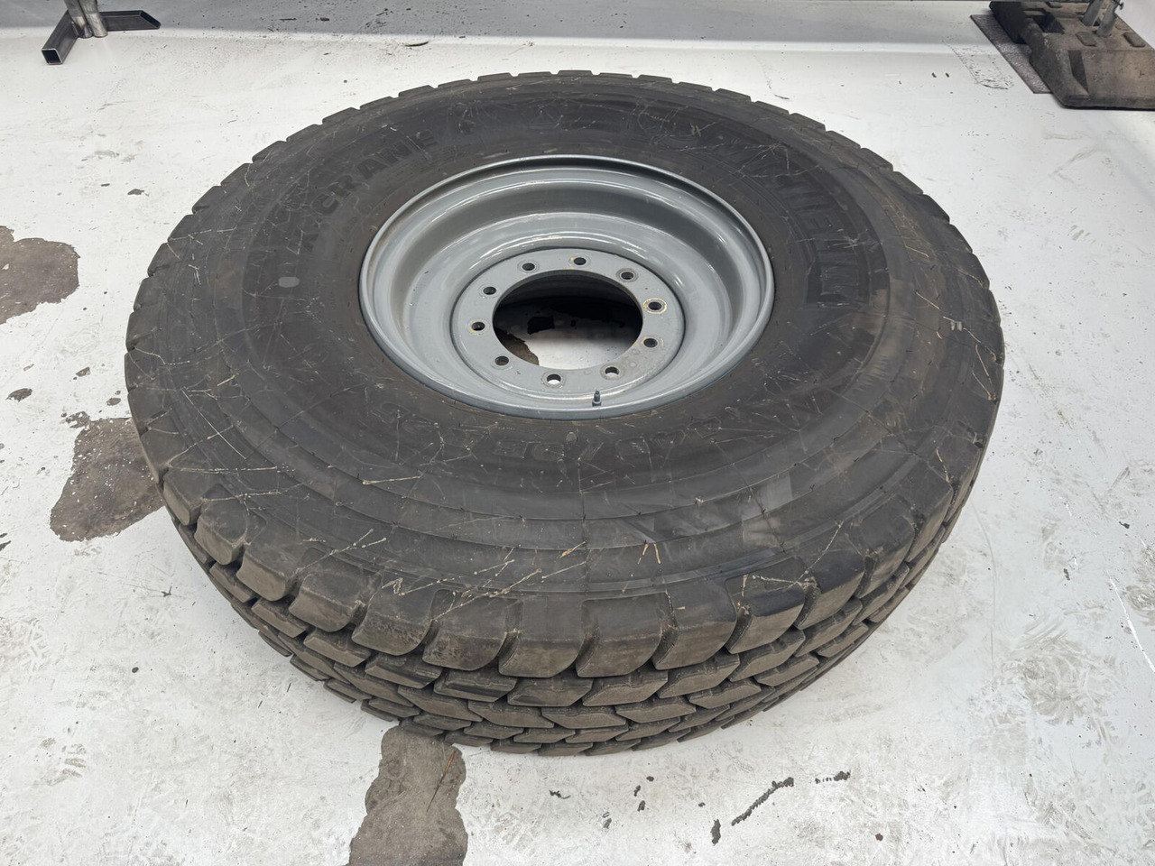 Liebherr Wheel 445/95 R25 10 12 1p - Rueda completa para Grúa: foto 1 Liebherr Wheel 445/95 R25 10 12 1p - Rueda completa para Grúa: foto 1