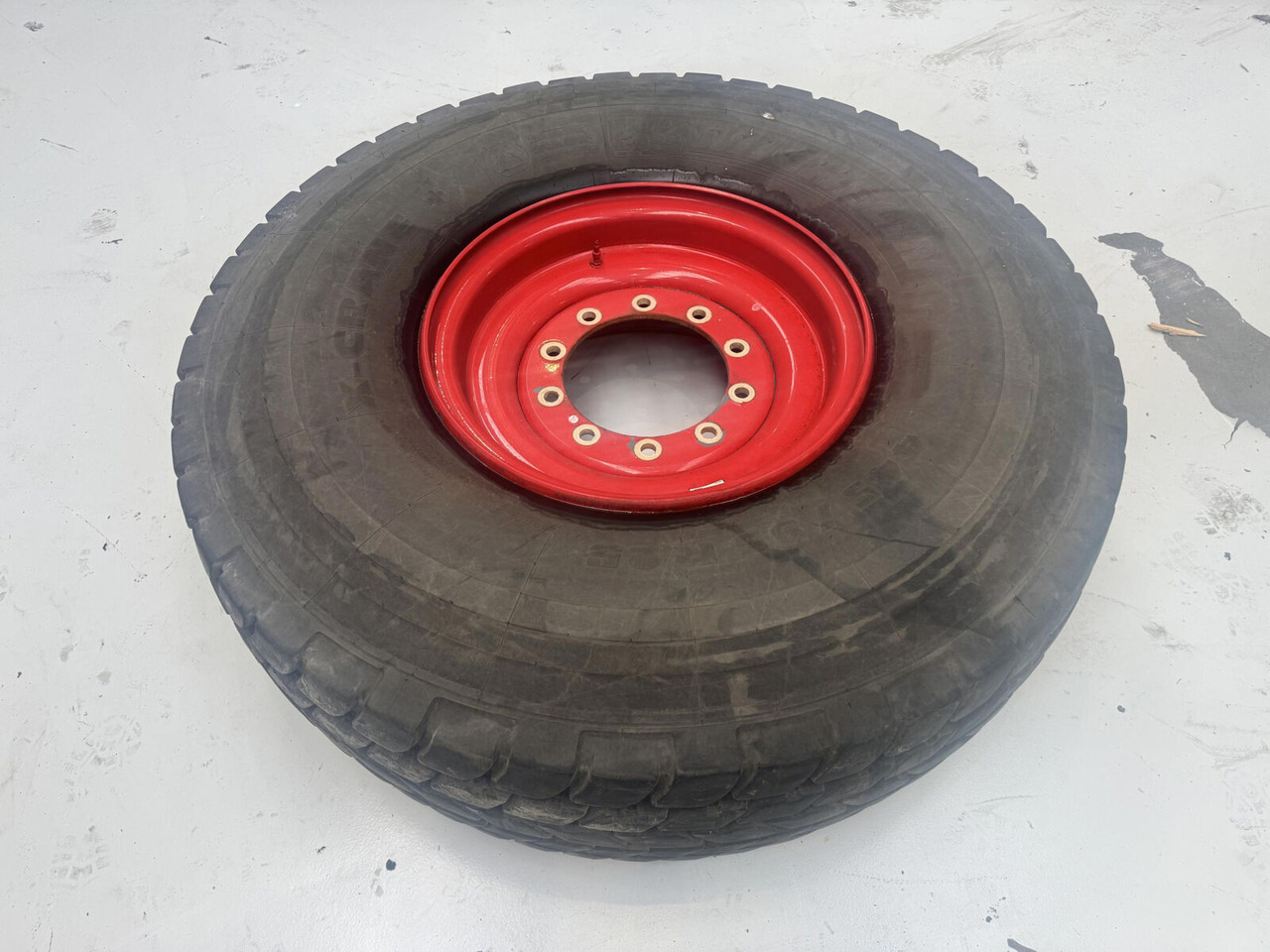 Liebherr Wheel 445/95R25 10 12 1p - Rueda completa para Grúa: foto 2 Liebherr Wheel 445/95R25 10 12 1p - Rueda completa para Grúa: foto 2