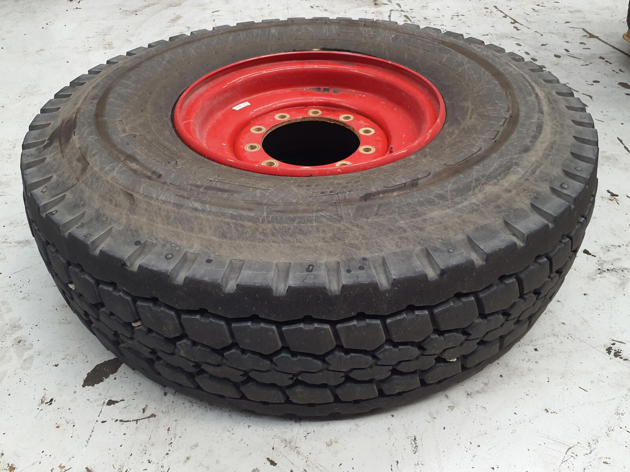 Liebherr Wheel 445/95R25 10 12 1p - Rueda completa para Grúa: foto 1 Liebherr Wheel 445/95R25 10 12 1p - Rueda completa para Grúa: foto 1