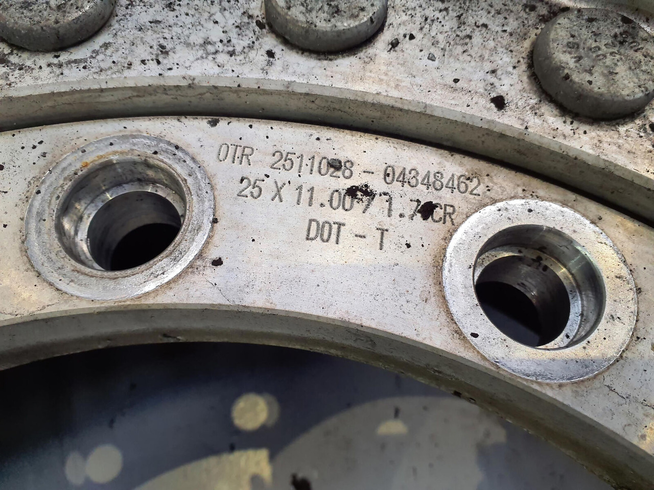 Michelin Wheel 445/95R25 12 9 2p alu - Rueda completa para Grúa: foto 4 Michelin Wheel 445/95R25 12 9 2p alu - Rueda completa para Grúa: foto 4