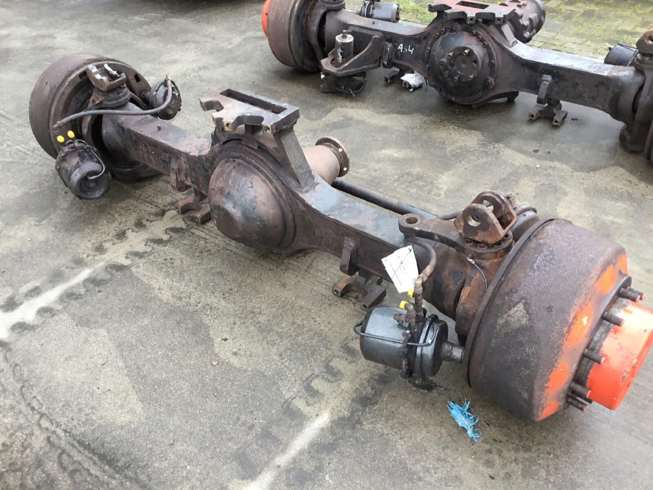 Terex AC 100 axle 2 - Eje y piezas para Autogrúa: foto 1 Terex AC 100 axle 2 - Eje y piezas para Autogrúa: foto 1