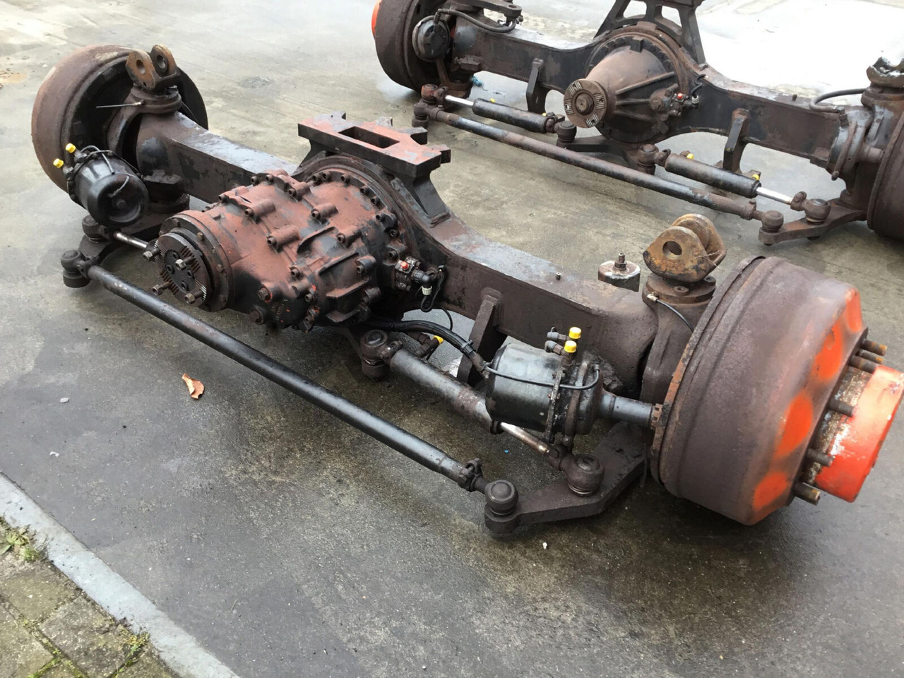 Terex AC 100 axle 4 - Eje y piezas para Autogrúa: foto 3 Terex AC 100 axle 4 - Eje y piezas para Autogrúa: foto 3