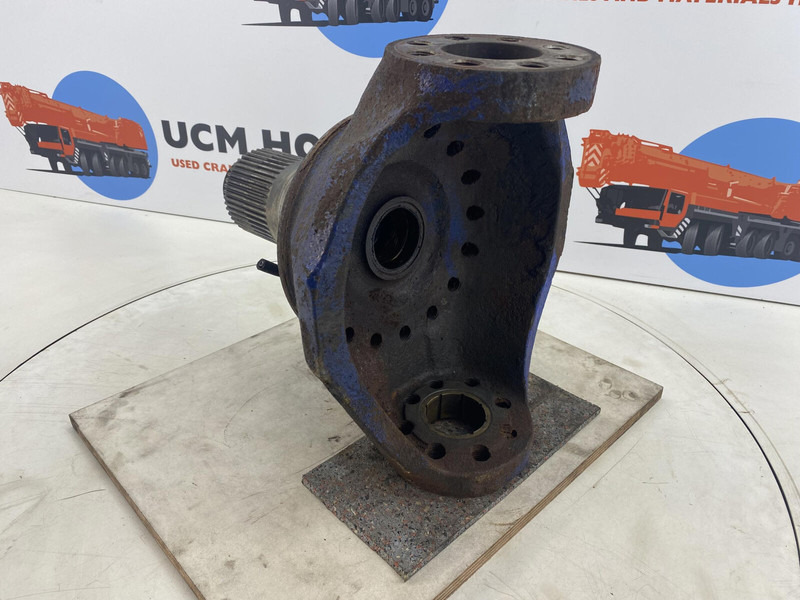 Terex AC 205 Steering knuckle 16 holes - Mangueta para Grúa: foto 4 Terex AC 205 Steering knuckle 16 holes - Mangueta para Grúa: foto 4