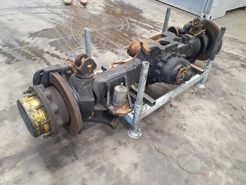 Terex AC 50-1 axle 2 - Eje y piezas para Grúa: foto 1 Terex AC 50-1 axle 2 - Eje y piezas para Grúa: foto 1