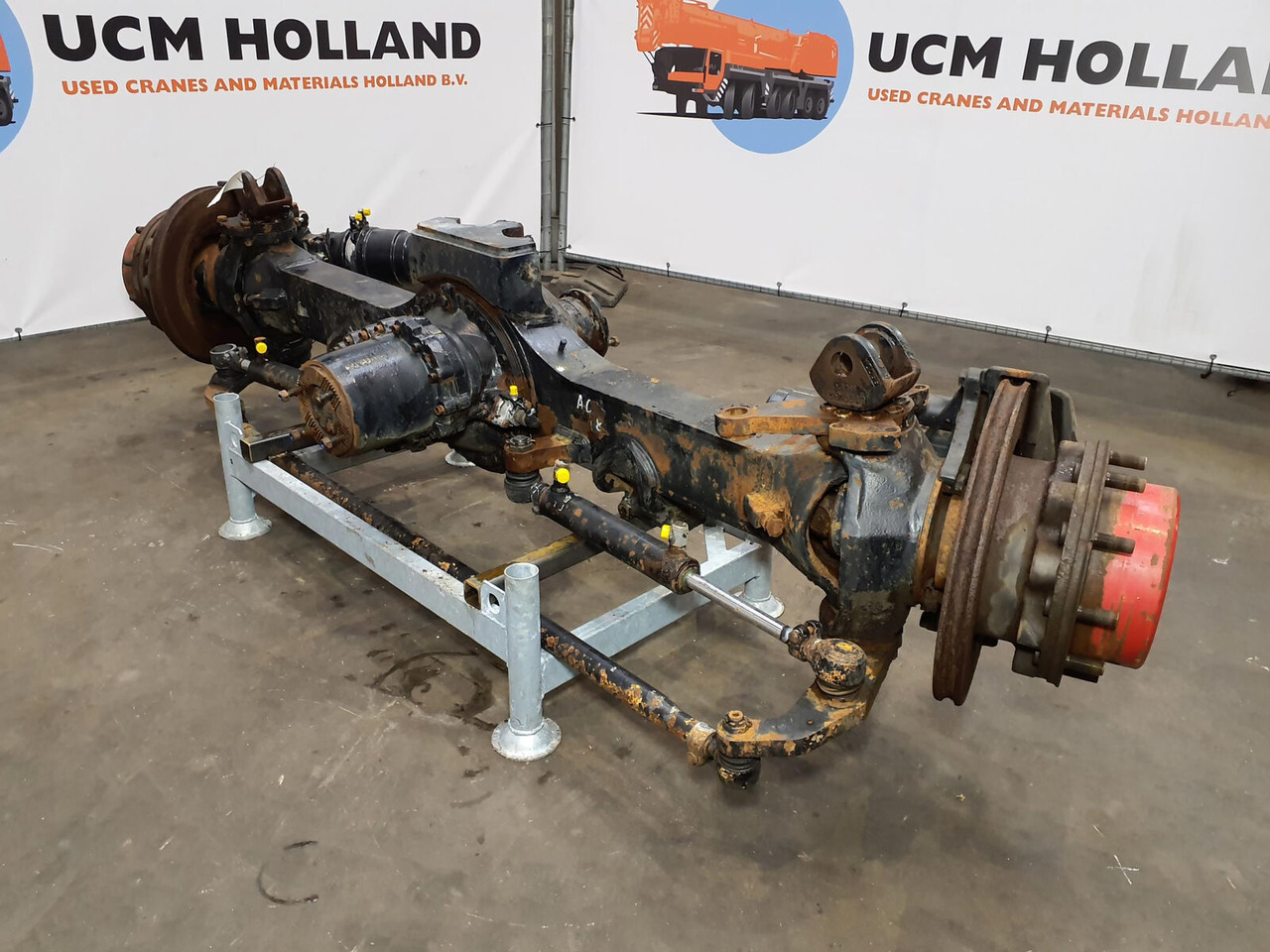 Terex AC 700 Axle 8 - Eje y piezas para Autogrúa: foto 1 Terex AC 700 Axle 8 - Eje y piezas para Autogrúa: foto 1