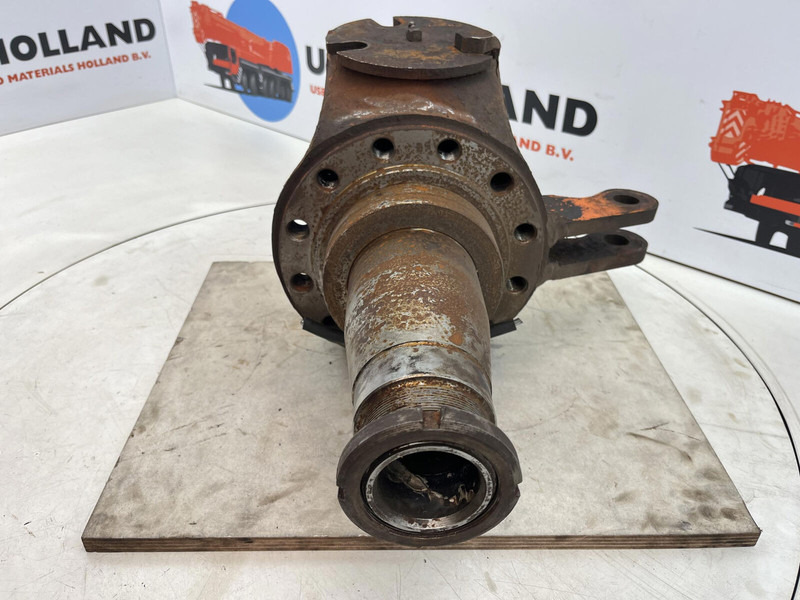 Terex HC 340 Steering knuckle 12 holes axle 1 - Mangueta: foto 2 Terex HC 340 Steering knuckle 12 holes axle 1 - Mangueta: foto 2