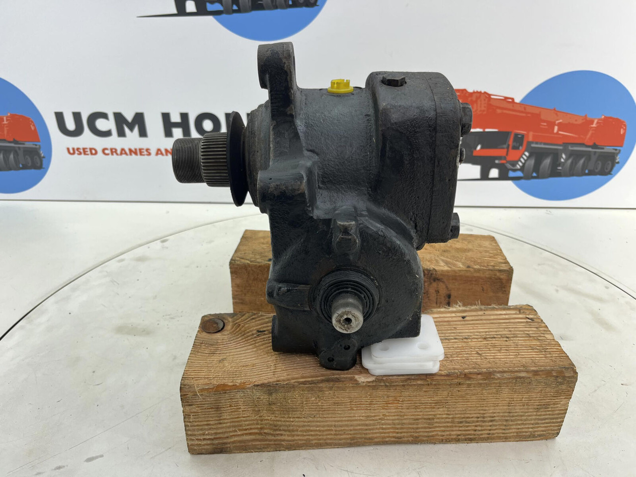 Terex PPM 480 ATT steering box - Caja de dirección para Grúa: foto 4 Terex PPM 480 ATT steering box - Caja de dirección para Grúa: foto 4