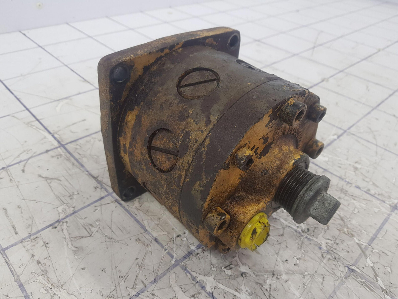 ZF Emergency steering pump ZF - Bomba hidráulica para Autogrúa: foto 2 ZF Emergency steering pump ZF - Bomba hidráulica para Autogrúa: foto 2