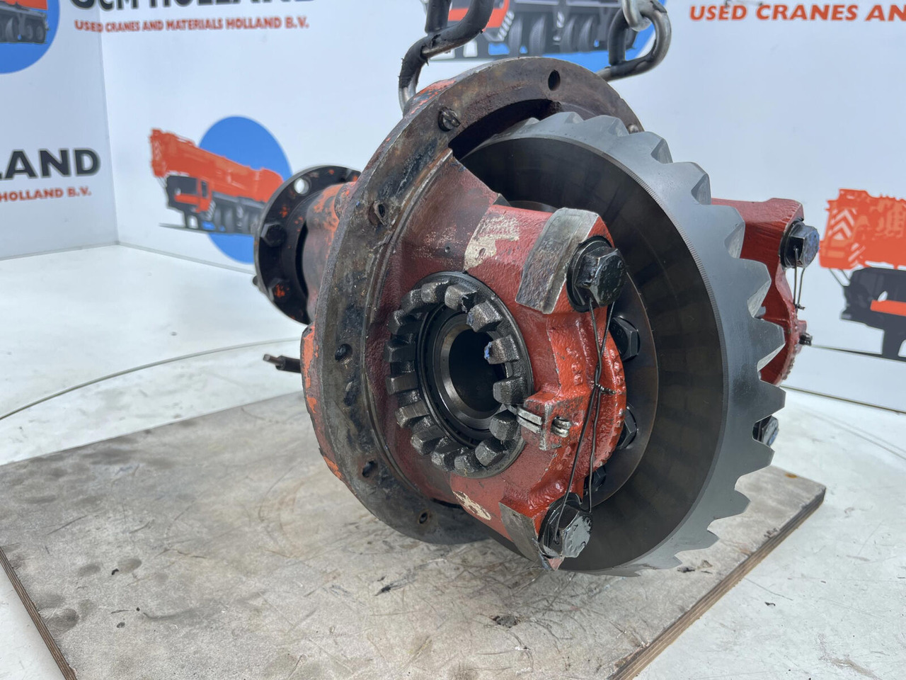 ZF LT 1055 end differential 14x29 - Diferencial para Autogrúa: foto 1 ZF LT 1055 end differential 14x29 - Diferencial para Autogrúa: foto 1