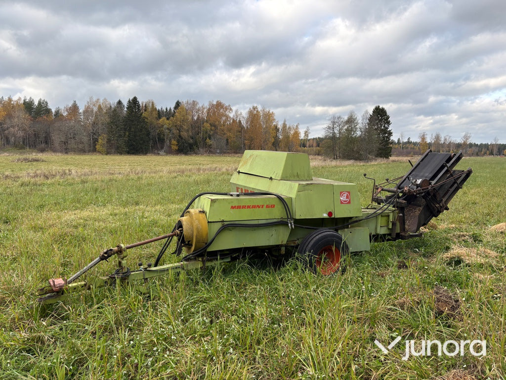 Fyrkantspress / Småbalpress - Claas Markant 60 - Empacadora de pacas cuadradas: foto 2 Fyrkantspress / Småbalpress - Claas Markant 60 - Empacadora de pacas cuadradas: foto 2