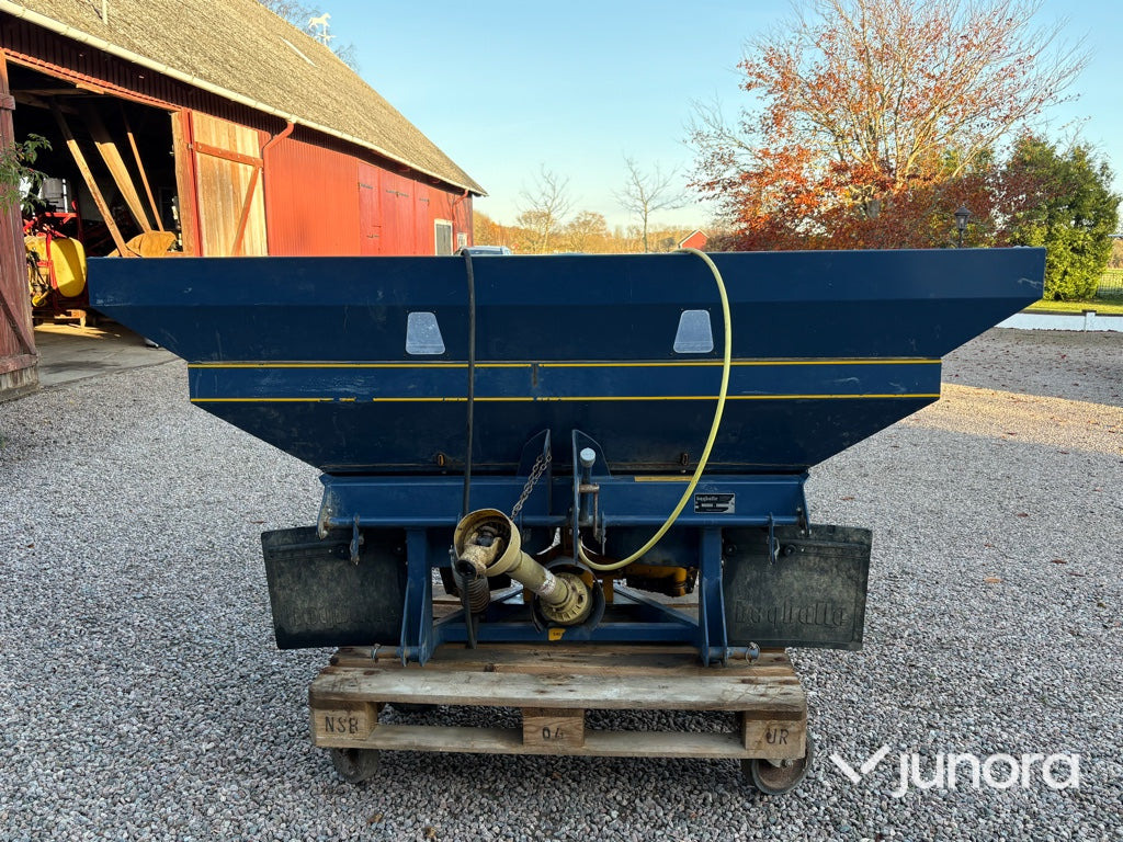 Gödningsspridare – Bogballe, M1 Trend - Esparcidor de fertilizantes: foto 2 Gödningsspridare – Bogballe, M1 Trend - Esparcidor de fertilizantes: foto 2