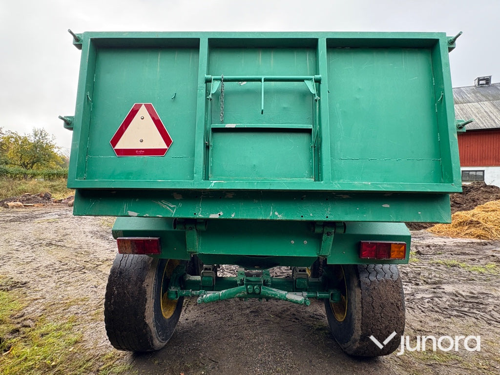 Lantbruksvagn - tipp - Remolque volquete agrícola: foto 5 Lantbruksvagn - tipp - Remolque volquete agrícola: foto 5
