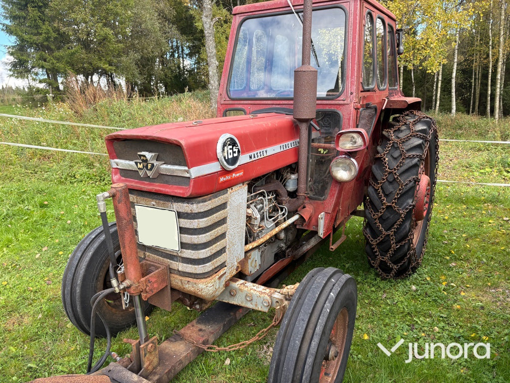 Massey Ferguson 165 - Tractor: foto 3 Massey Ferguson 165 - Tractor: foto 3