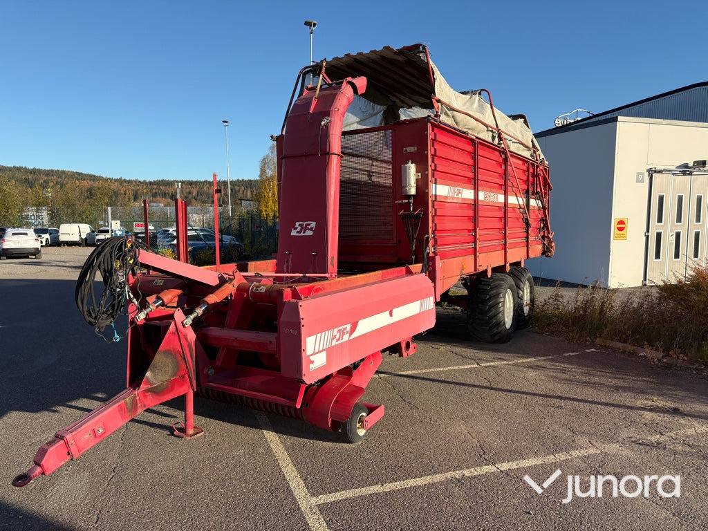 Självlastarvagn - JF ES 3500 - Remolque autocargador: foto 3 Självlastarvagn - JF ES 3500 - Remolque autocargador: foto 3