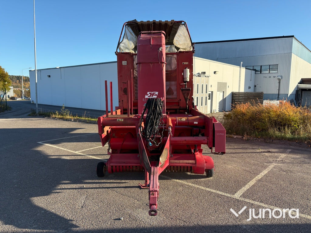 Självlastarvagn - JF ES 3500 - Remolque autocargador: foto 2 Självlastarvagn - JF ES 3500 - Remolque autocargador: foto 2