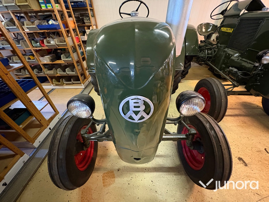 Traktor Bolinder Munktell BM10 - Tractor: foto 2 Traktor Bolinder Munktell BM10 - Tractor: foto 2