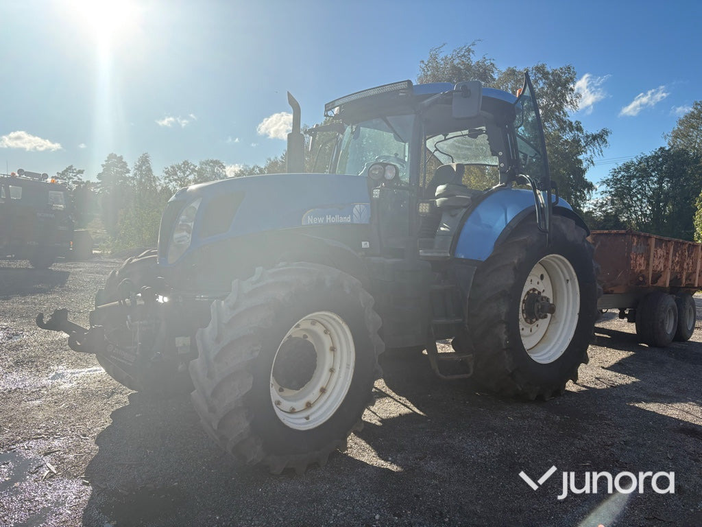 Traktor - New Holland T7040 - Tractor: foto 3 Traktor - New Holland T7040 - Tractor: foto 3