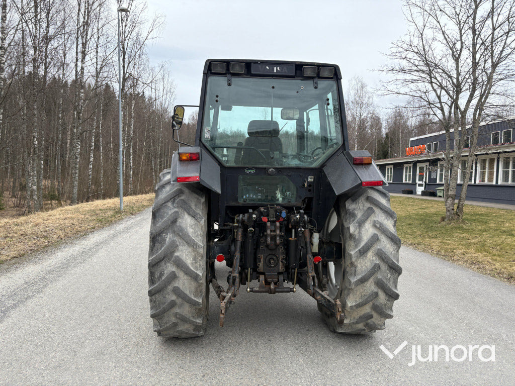 Valtra Valmet 6200 - Tractor: foto 3 Valtra Valmet 6200 - Tractor: foto 3