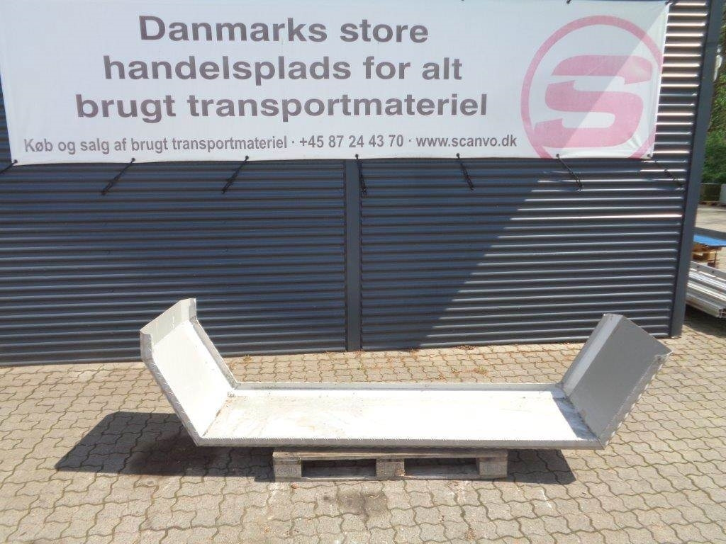 1 stk alu dørk hel bagskærm - Guardabarros para Camión: foto 1 1 stk alu dørk hel bagskærm - Guardabarros para Camión: foto 1