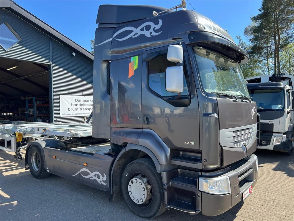 Renault Premium 440 DXI - Cabeza tractora: foto 1 Renault Premium 440 DXI - Cabeza tractora: foto 1