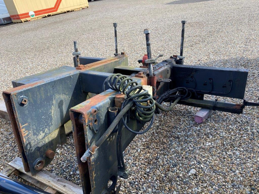 HMF krankonsol - 65 mm bolte - Implemento para Maquinaria de construcción: foto 3 HMF krankonsol - 65 mm bolte - Implemento para Maquinaria de construcción: foto 3