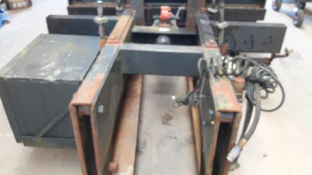 HMF krankonsol - 65 mm bolte - Implemento para Maquinaria de construcción: foto 4 HMF krankonsol - 65 mm bolte - Implemento para Maquinaria de construcción: foto 4