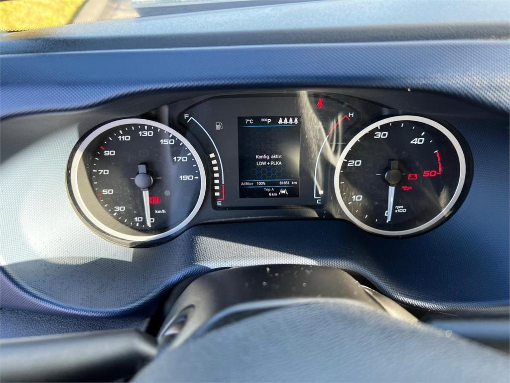 Camión caja cerrada Iveco Daily 70C18 - dobbelt cab: foto 21