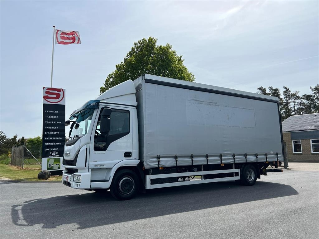 Iveco Eurocargo 8E21P 4x2 - Camión lona: foto 2 Iveco Eurocargo 8E21P 4x2 - Camión lona: foto 2