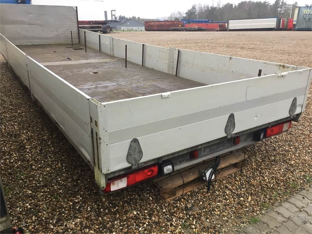 Kjeldsen Karosseri Fabrik 8,0 mtr fastlad med plad - Carrocería abierta: foto 2 Kjeldsen Karosseri Fabrik 8,0 mtr fastlad med plad - Carrocería abierta: foto 2
