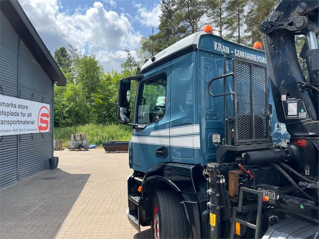 Mercedes-Benz Antos 2540 L - Hiab 232E5 kran - Camión portacontenedor de cadenas: foto 5 Mercedes-Benz Antos 2540 L - Hiab 232E5 kran - Camión portacontenedor de cadenas: foto 5